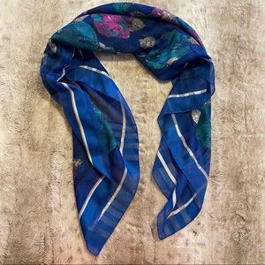 CWT Made in Italy Scarf 34”x 34”